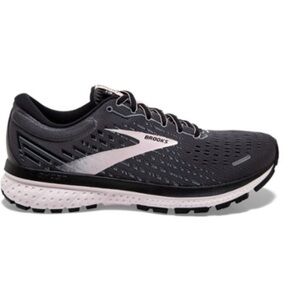Brooks Ghost 13 Road-Running Shoe. In Grey and Pink. Size 9.5